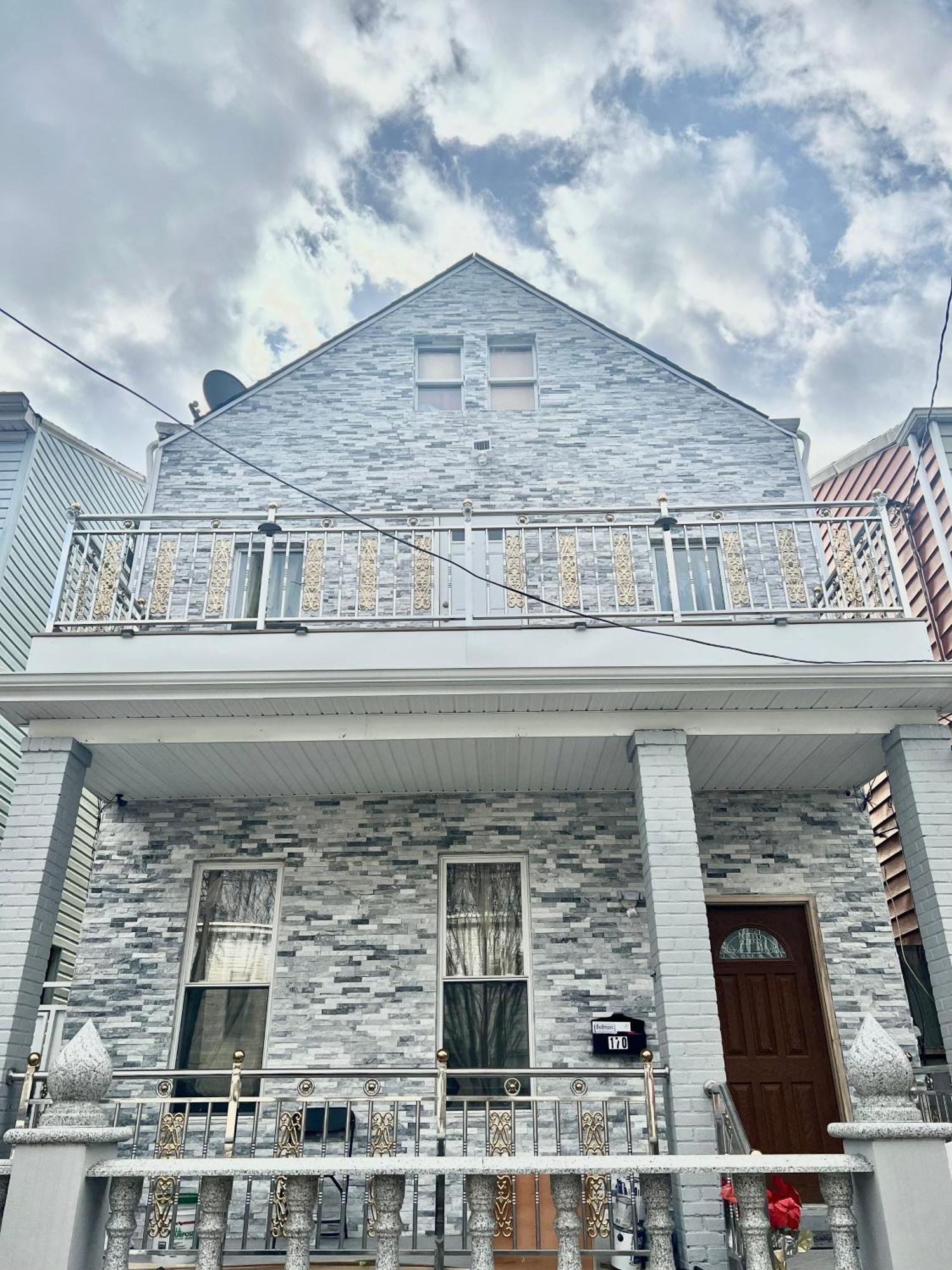 3 Bedrooms In 2Nd Floor Modern Brooklyn Home, Close To J Train New York Exterior photo